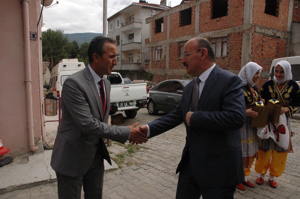 Kastamonu Valisi Yaşar Karadeniz’den Hanönü Ziyareti