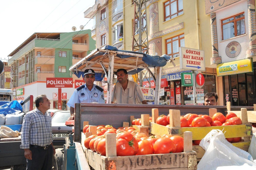 Mamak’ta Seyyar Satıcılara Geçit Yok