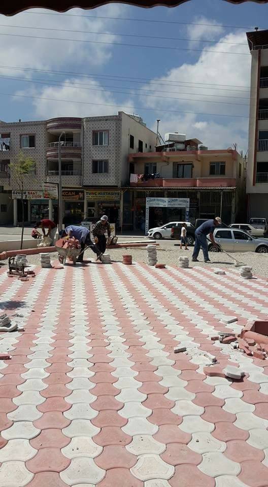 Eski Belediye Binası Park Oldu