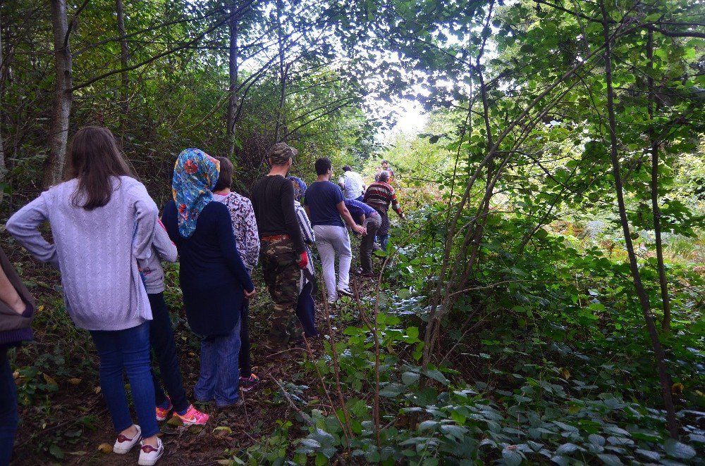 Köylüler Turizmin Gelişmesi İçin Doğa Yürüyüşü Parkurunu Temizledi