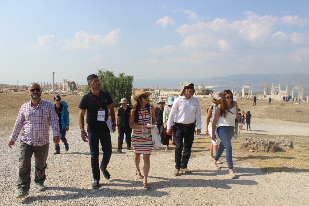 Laodikya Ve Pamukkale Korelileri Ağırladı