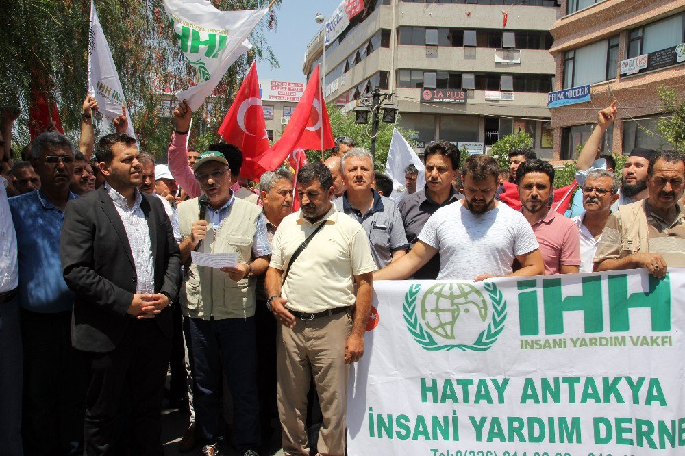 Hatay’da Mescid-i Aksa’nın İbadete Kapatılmasına Tepki