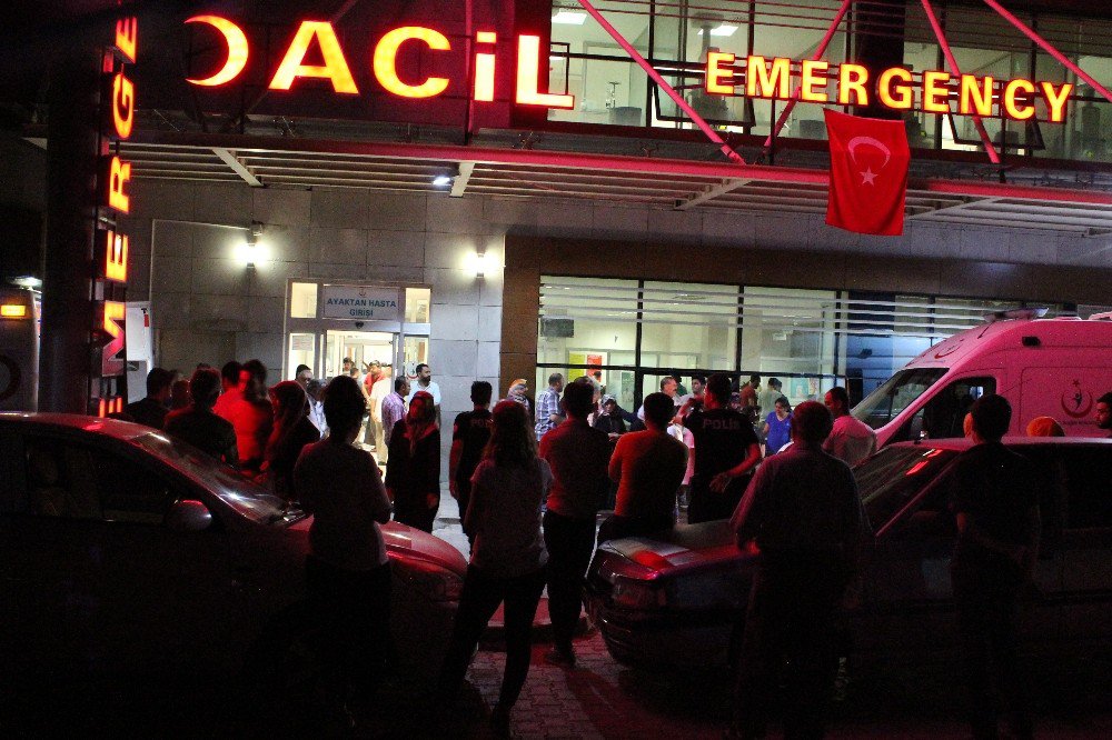 Elazığ’da Trafik Azası: 1 Ölü 2 Yaralı