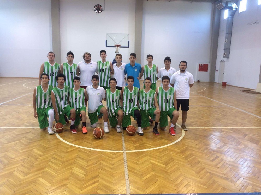 Yeşil-beyazlı Basketbolcular İzmir’de Devleşti