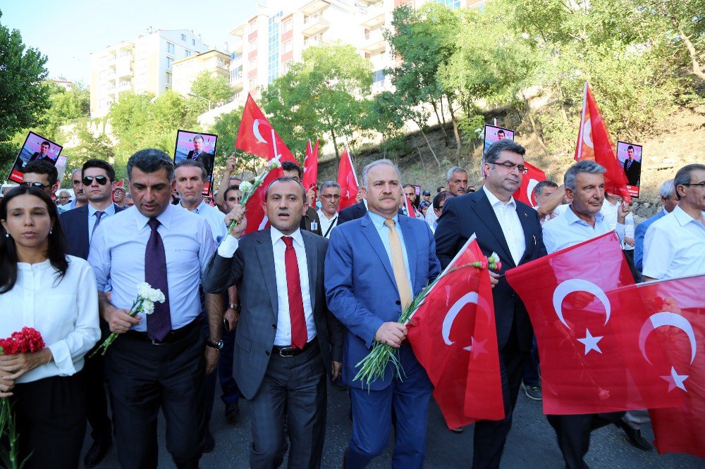 Tunceli’de "Terörü Protesto Yürüyüşü”