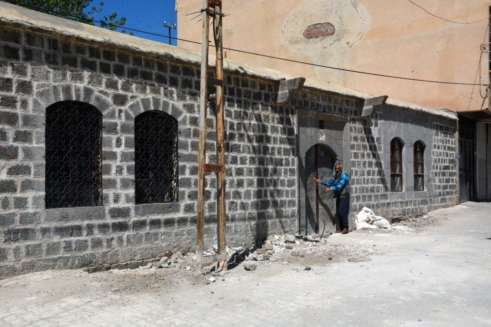 Şanlıurfa’da Depreme Dayanıklı Taş Evlere Dönüş Başladı