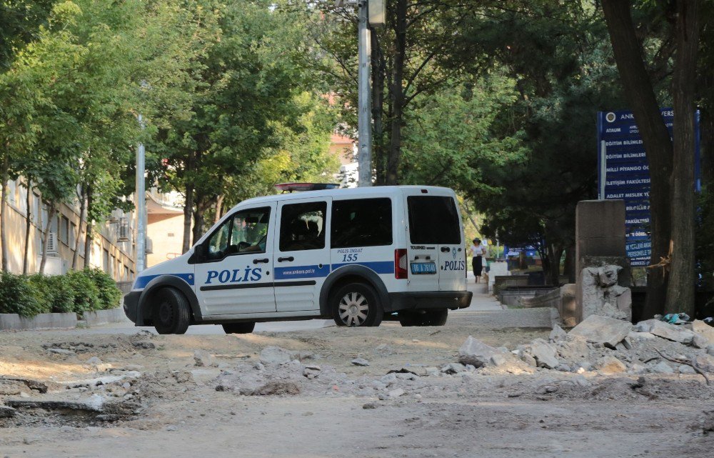 ’Hero’ Tişörtü Giyen Hukuk Öğrencisi: "Cezaevi Ortamını Merak Ettim"