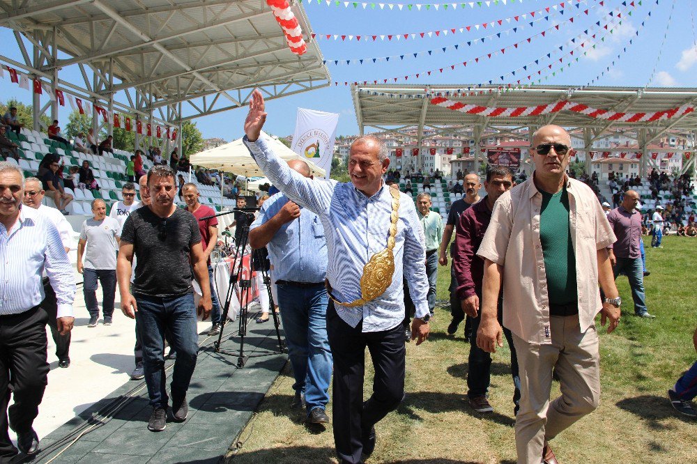 Düzce Çolak İsmail Atay Er Meydanı Törenle Açıldı