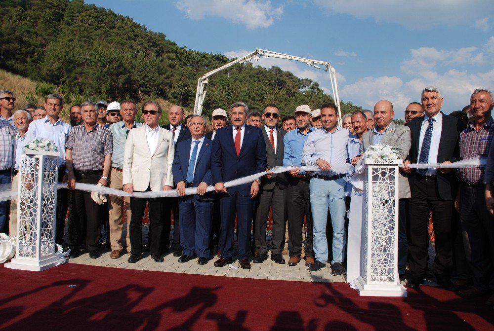 Gediz’e Termal Tatil Köyü