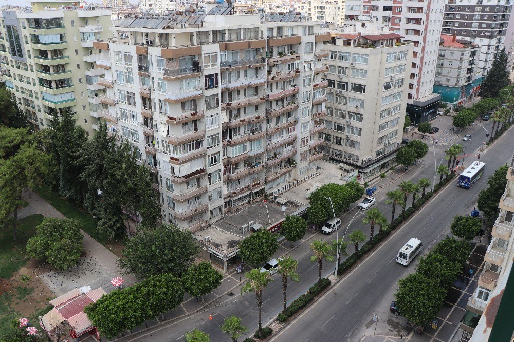 Sıcaktan Bunalan Adanalılar Adeta Kenti Boşalttı