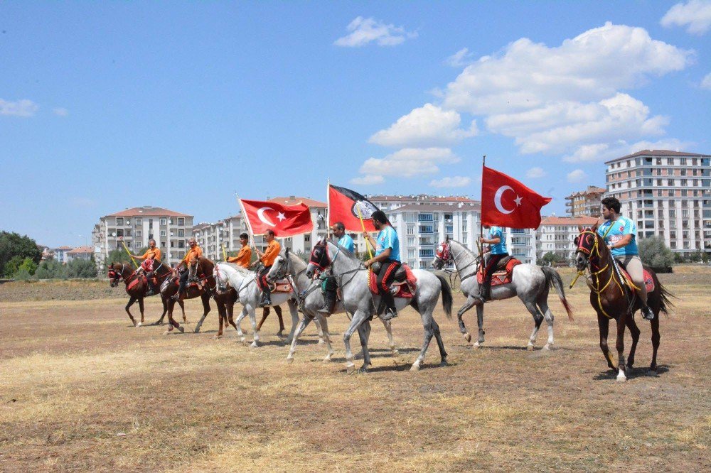 Sorgun’da Cirit Gösterisi Nefes Kesti