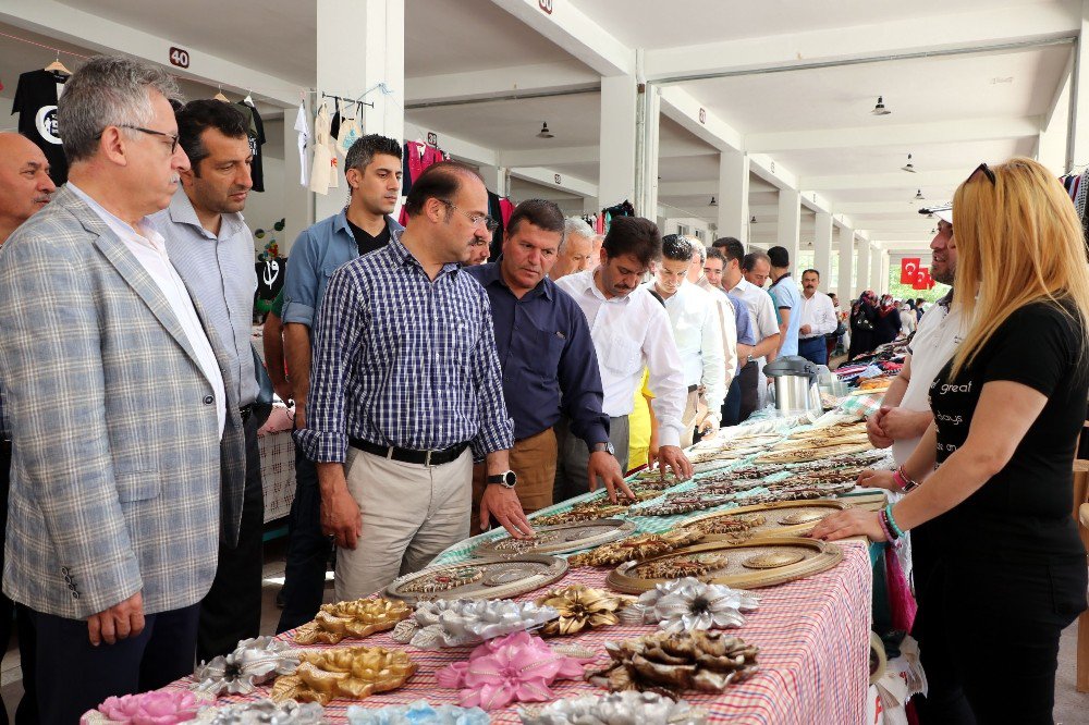 Yozgat’ta Kadın El Emeği Pazarı Açıldı