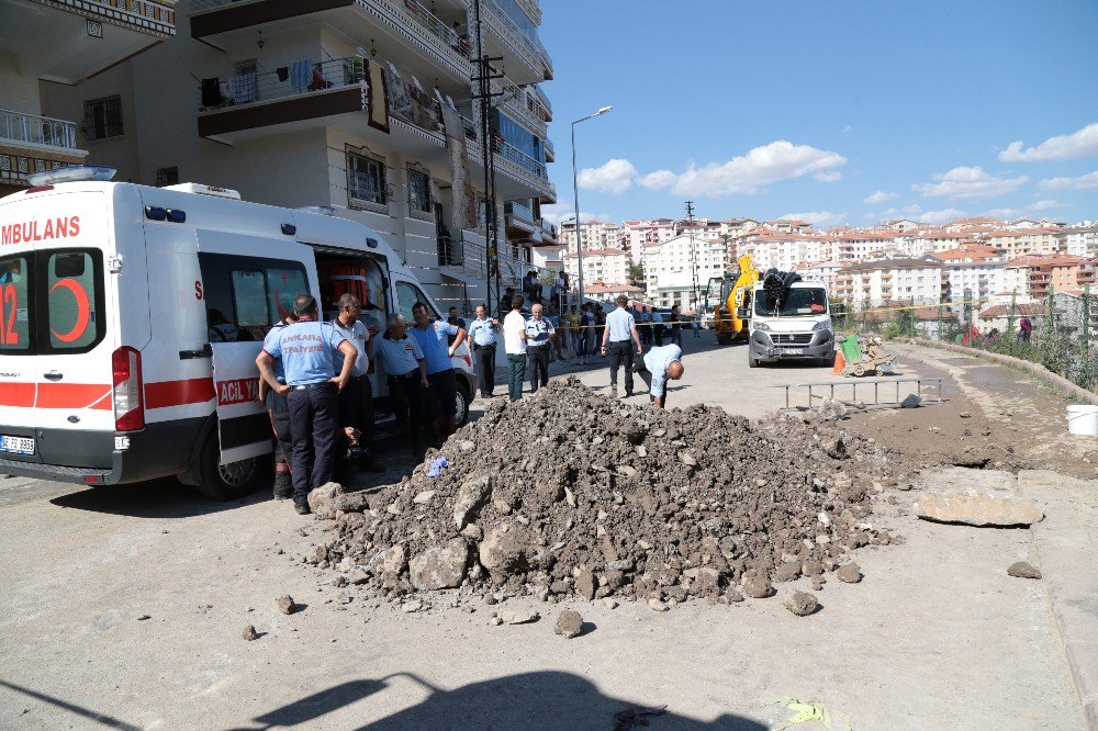 Başkent’te Göçük Altında Kalan İşçi Öldü