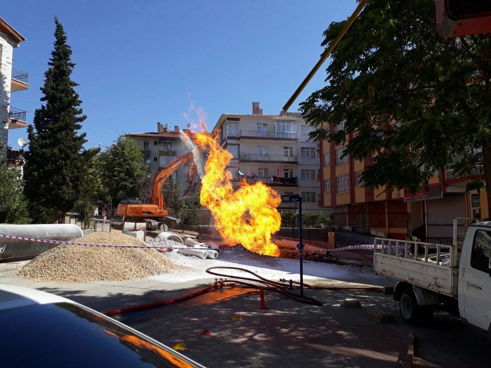 Başkent’te Doğalgaz Borusu Patladı