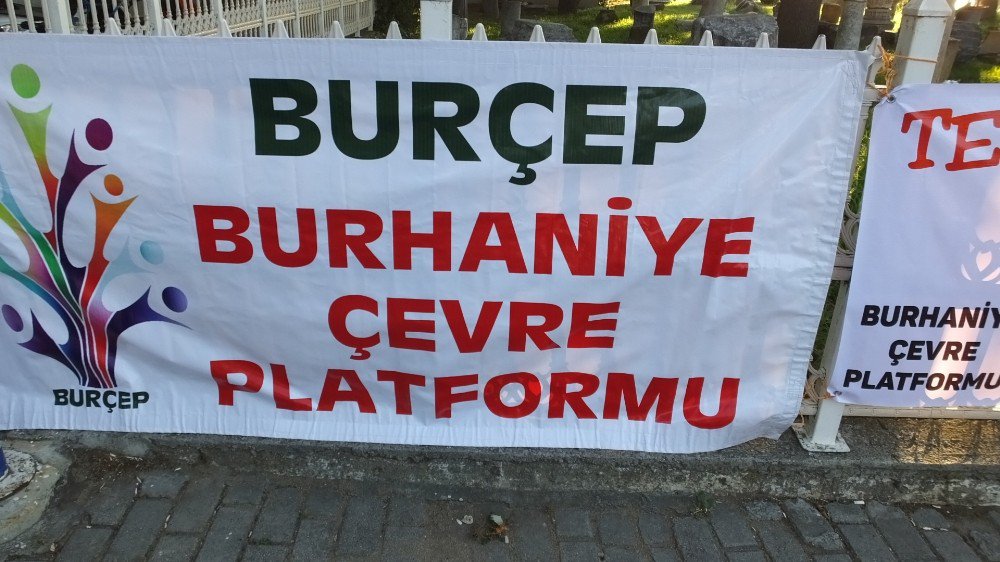 Burhaniye’de Çevreciler, 3 Günde 5 Bin İmza Topladı