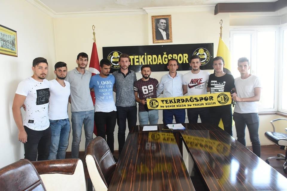 Tekirdağspor, 36 Günde 22 Futbolcu Transfer Etti