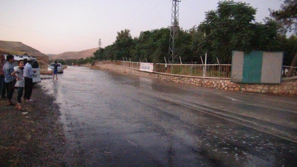 Mardin’de İçme Suyu Şebekesi Patladı