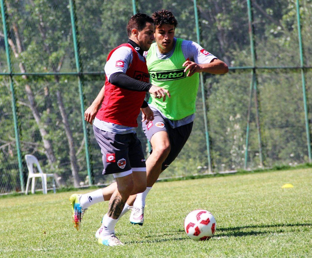 Adanaspor Günde Çift İdman Yapıyor