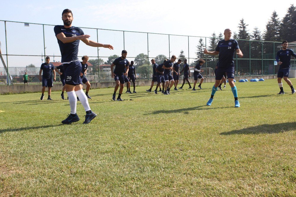 Adana Demirspor’da Hazırlıklar Sürüyor