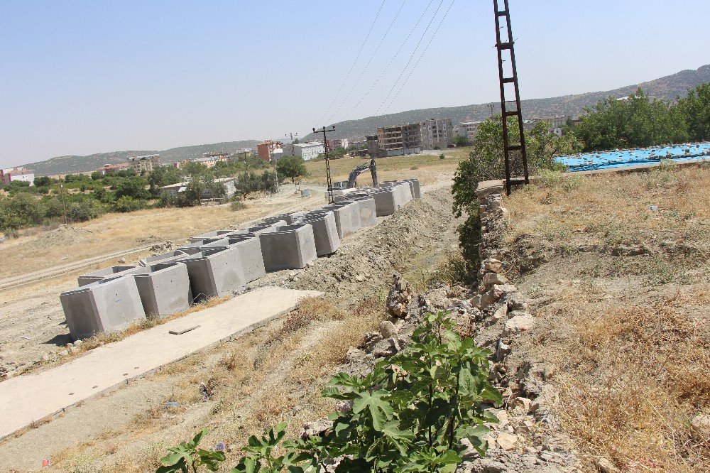 Hani Belediyesi’nden Yol Hamlesi