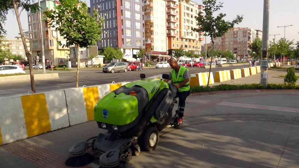 Batman’da Sıcak Havalar Bunaltıyor