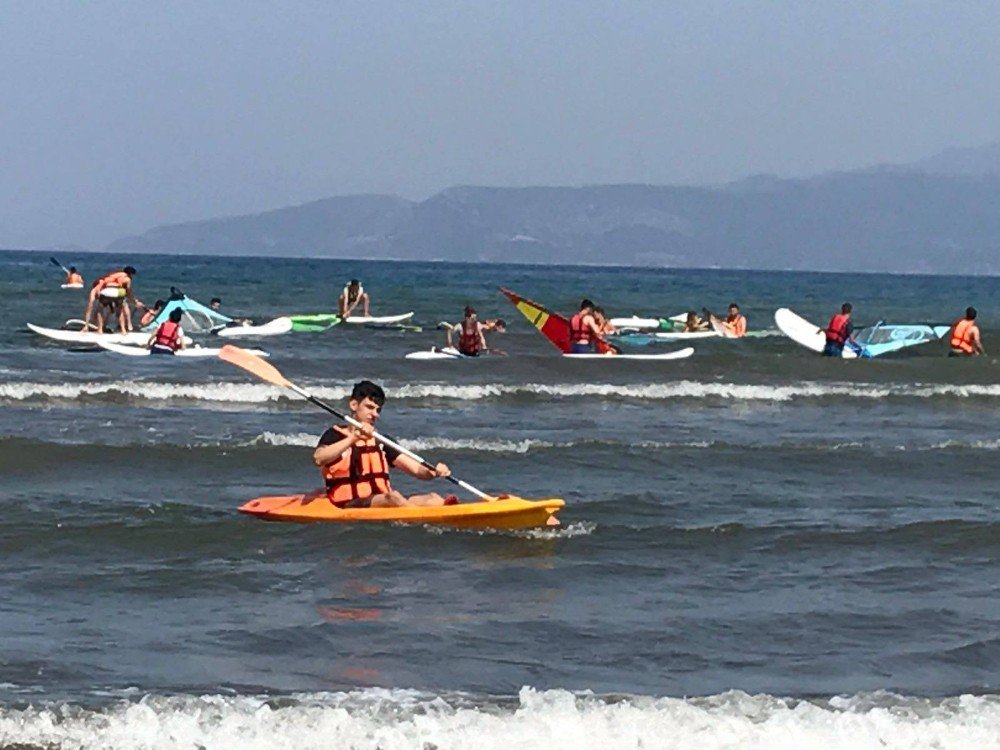 İnönü Üniversitesi Öğrencileri Kuşadası’nda Su Sporları Eğitimi Aldı