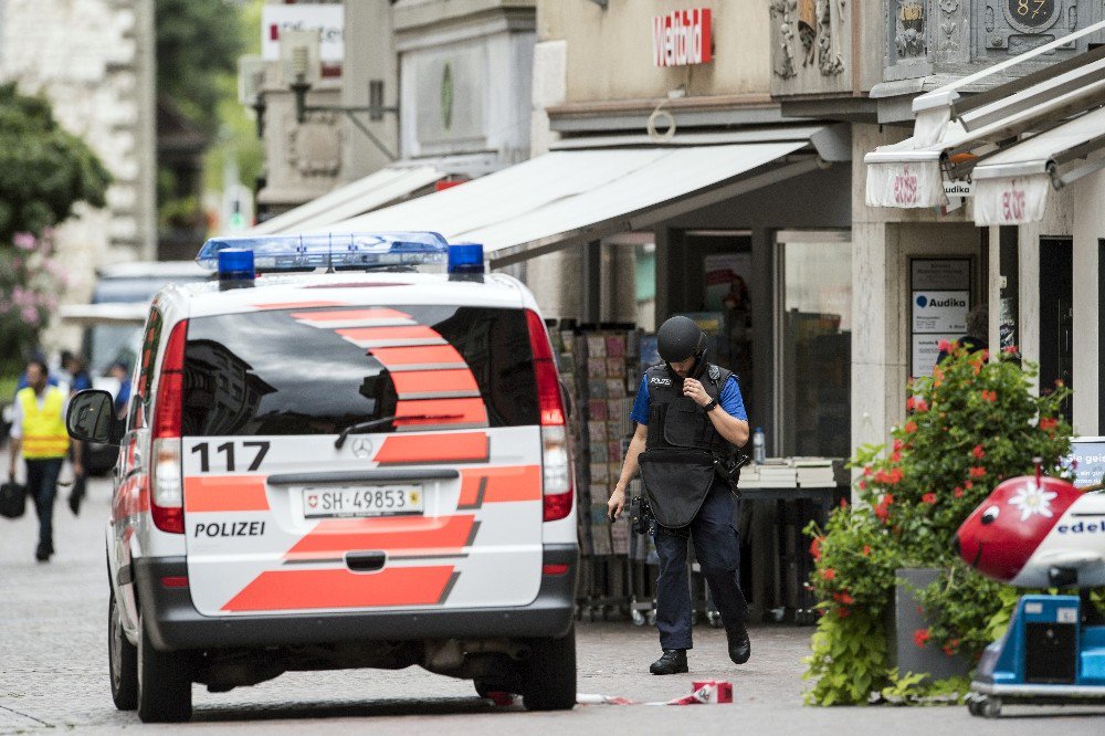 İsviçre Polisi: "Testereli Saldırı Terörle Bağlantılı Değil"