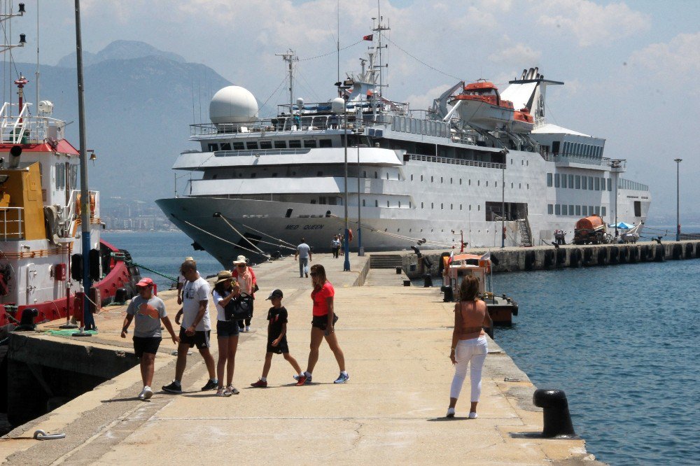 Lübnanlılar Alanya’dan Vazgeçemiyor