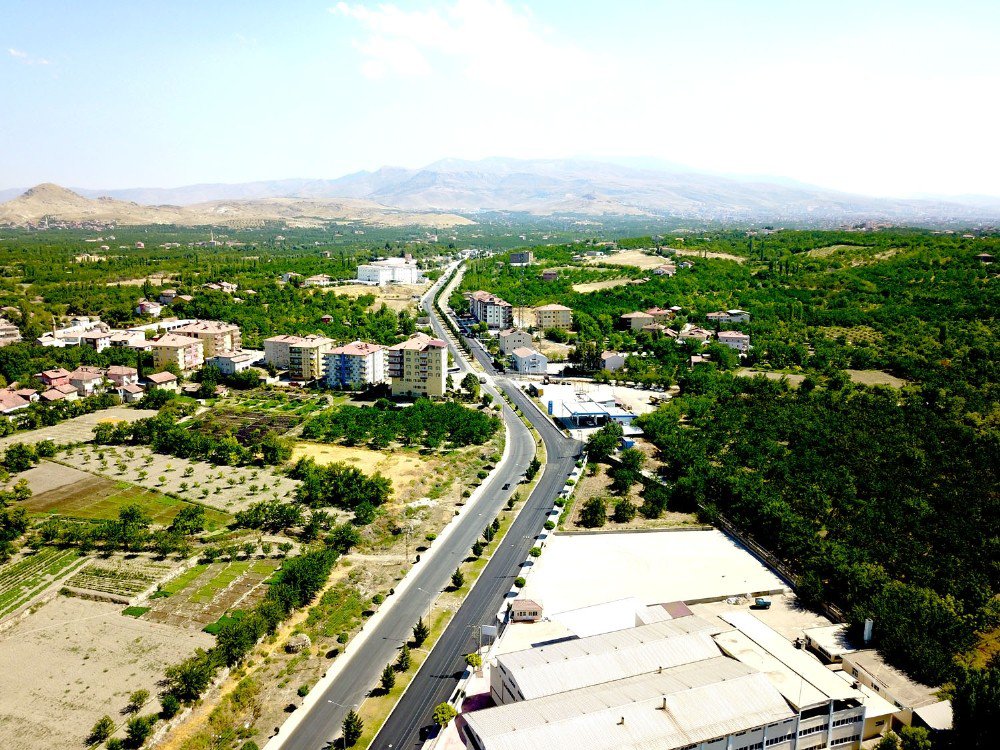 Altyapısı Yenilenen Cadde Ve Sokaklar Asfaltlanıyor