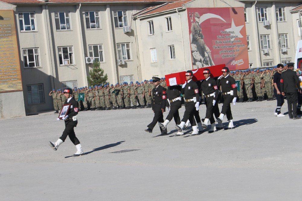 Siirt’te Şehit Astsubay Akdağ İçin Tören Düzenlendi