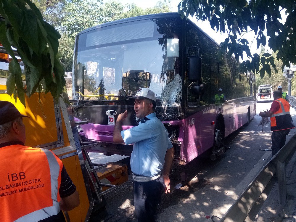 Üsküdar’da Freni Boşalan Otobüs 10 Araca Çarptı: 11 Yaralı