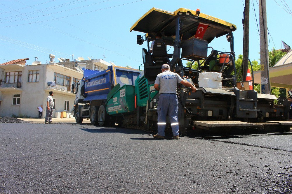 Büyükşehir’den Sıcak Asfalt Çalışması