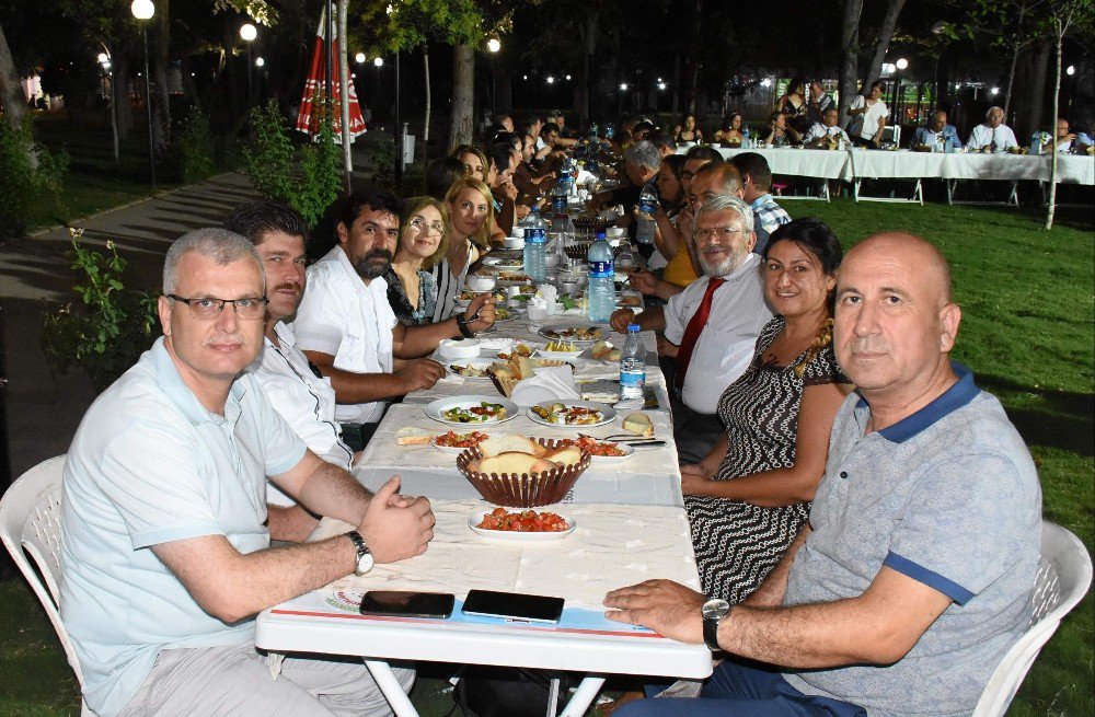 İncirliova Belediyesinden Basına Jest