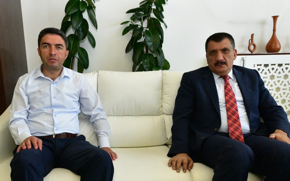 Chp İl Başkanı Kiraz’dan, Belediye Başkanı Gürkan’a Ziyaret