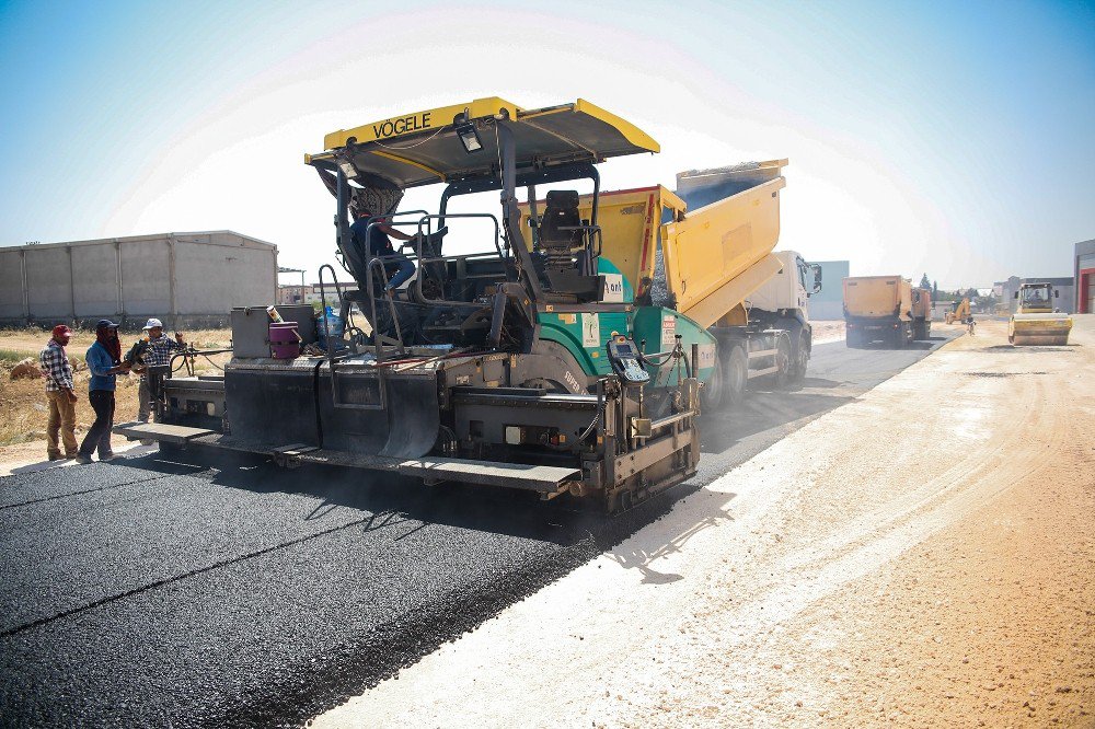 Küsget’te Kapsamlı Yol Açma Ve Asfalt Çalışması Başladı