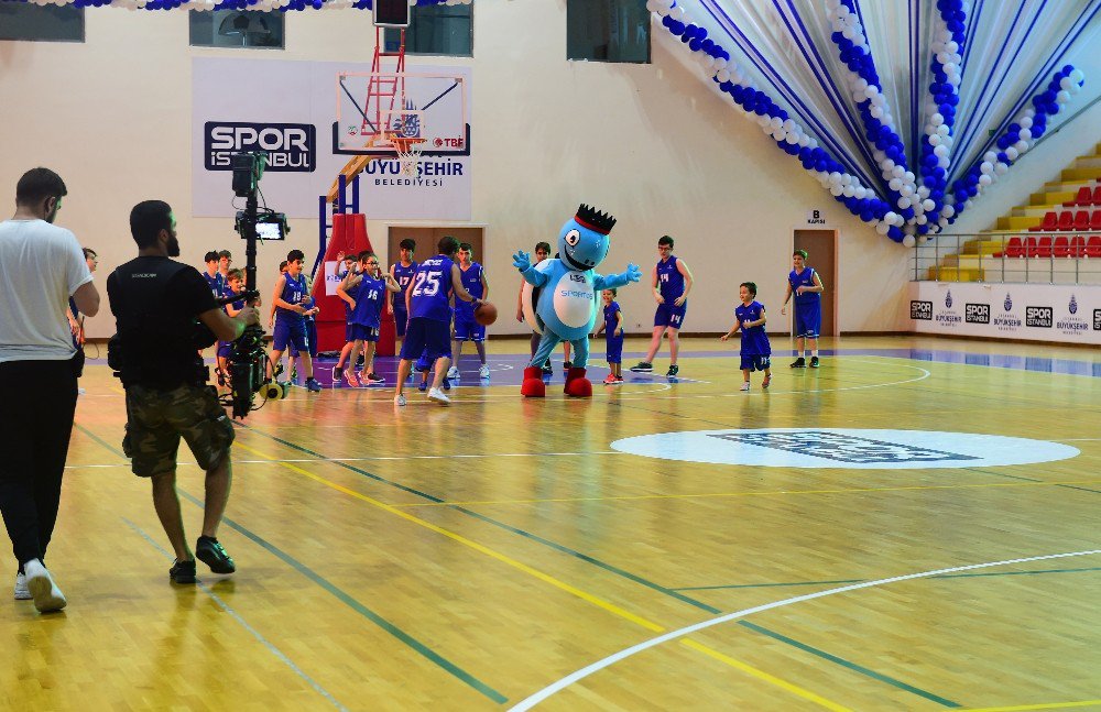 Aydın Kurtoğlu Ve Sportos Çocuklara Sporu Sevdirmek İçin Kamera Karşısına Geçti