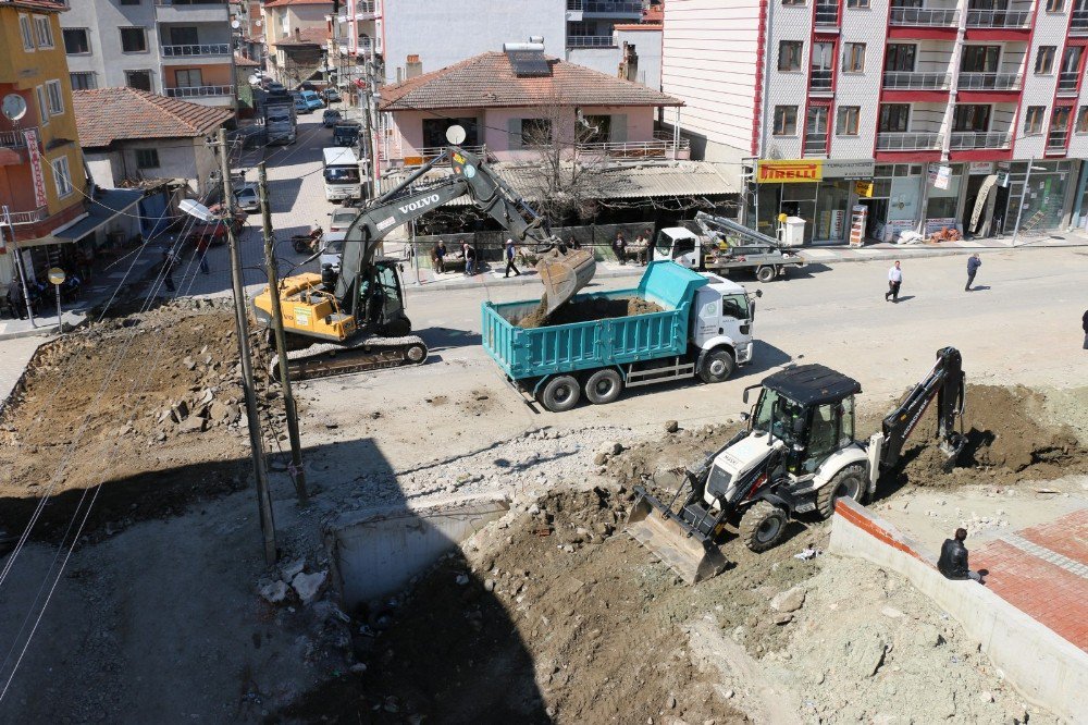 Selendi’nin Su Taşkını Sorunu Ortadan Kalkıyor