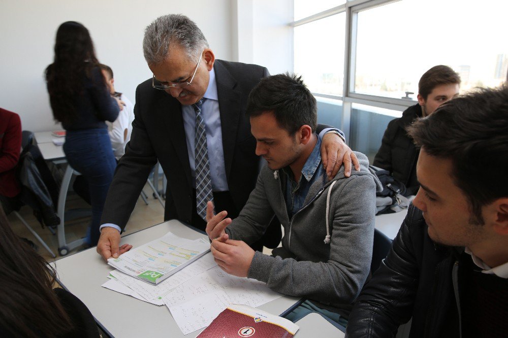 Teog Ve Lys Sınavlarında Melikgazi Etüd Merkezinin Büyük Başarısı