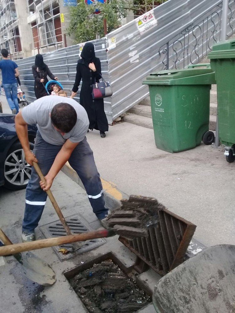 İlimtepe’nin Kültür Merkezi Hızla Yükseliyor