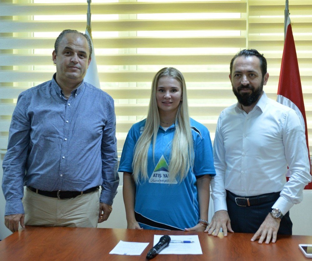 Bursa Büyükşehir Belediyespor, Iana Noskova’yı Kadrosuna Kattı