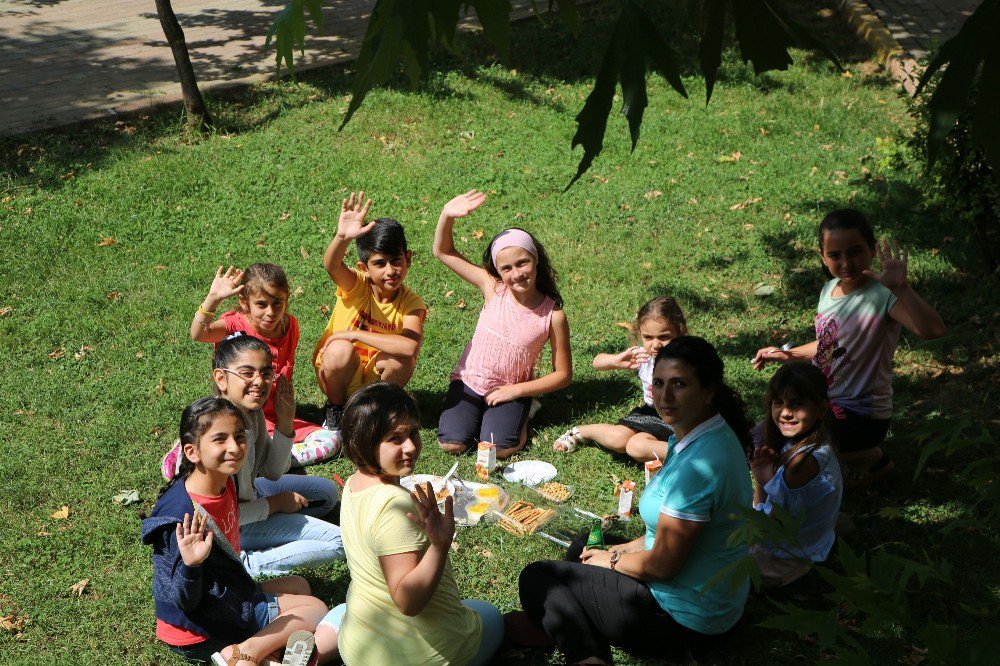 Gençler, Bu Kurslarda Yeni Eğitim Dönemine Hazırlanıyor