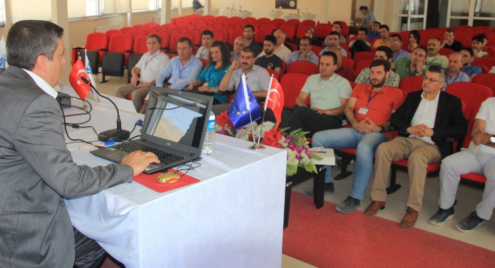 “Van İşgem Büyüyor” Projesi Hakkari’de Tanıtıldı