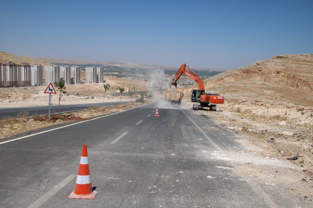 Büyükşehir Hayvan Pazarı Yolunu Revize Ediyor