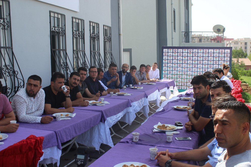 Kırşehir Belediyespor İlk Toplantısını Tesislerde Yaptı