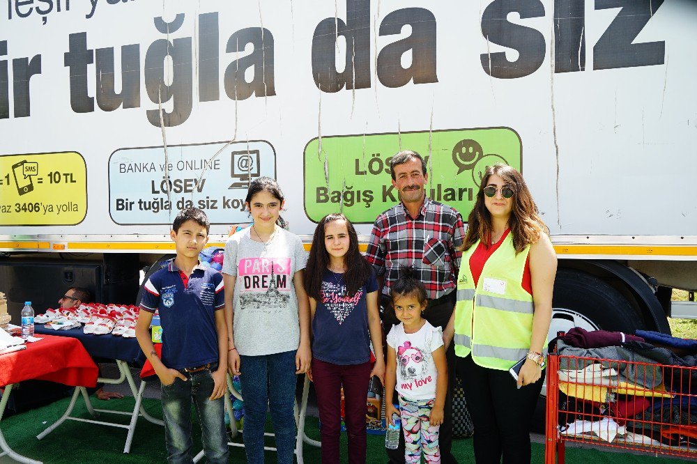 Lösev İyilikler Tırı, Kastamonu’ya Geldi