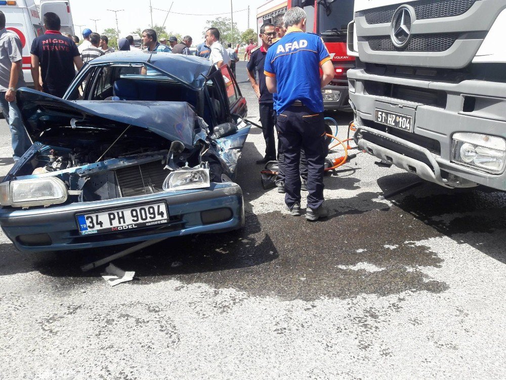 Niğde’de Trafik Kazası: 3 Yaralı