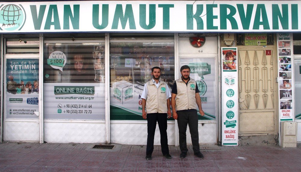 Rahmet Eli Derneğinin Adı ‘Van Umut Kervanı’ Oldu