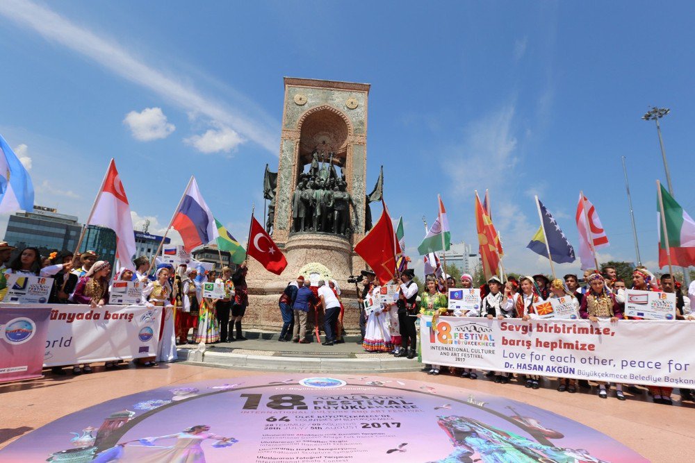 18’inci Uluslararası Büyükçekmece Kültür Ve Sanat Festivali’nin Açılışı Yapıldı