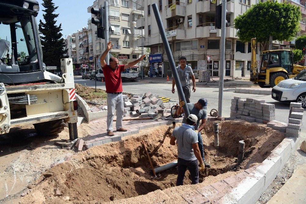 Büyükşehir’den Trafik Yoğunluğuna Neşter