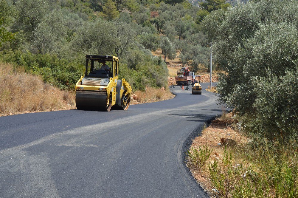 Kaş’ın Üzümlü Yolu Modernleşiyor